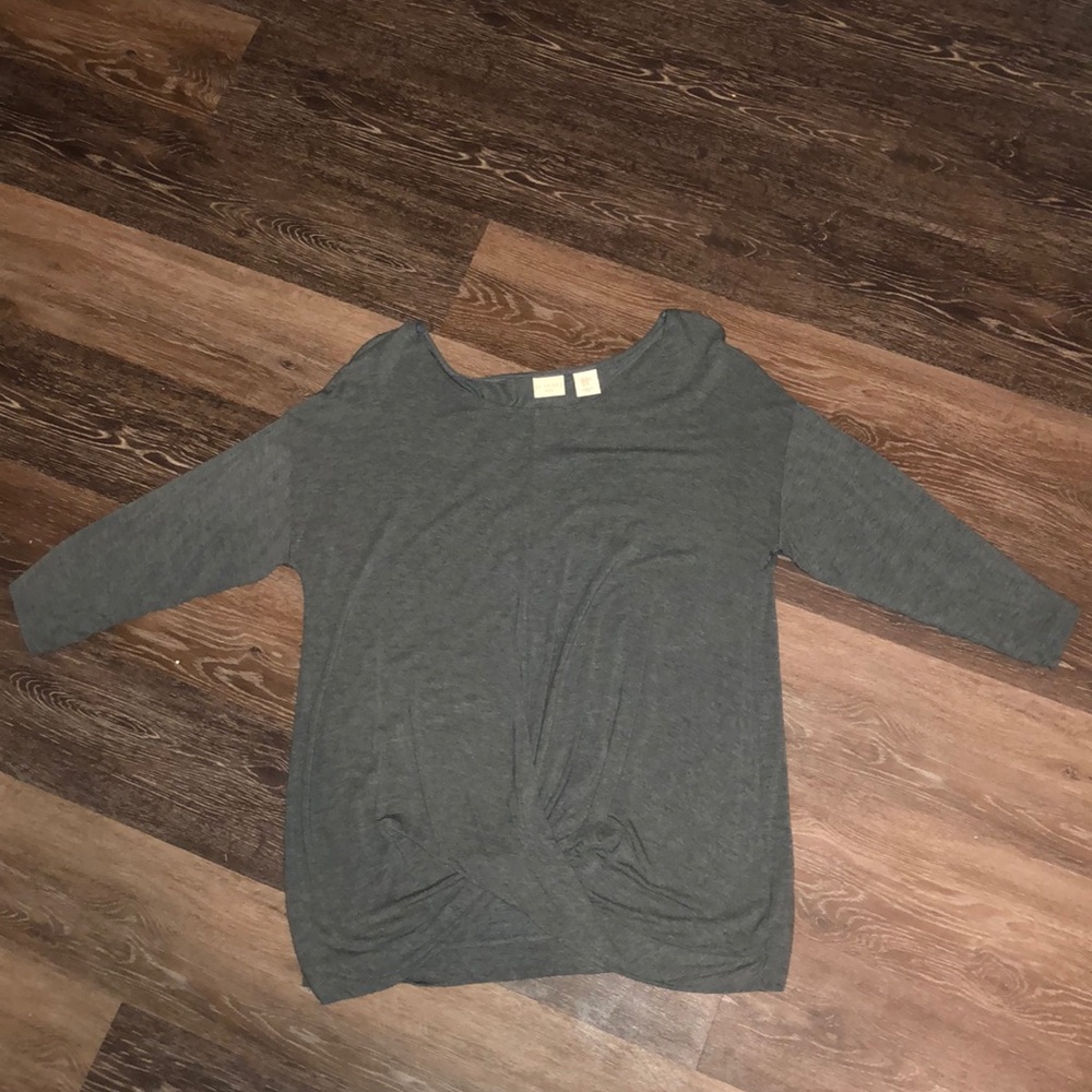 SUPER cute and fun grey/blue blouse